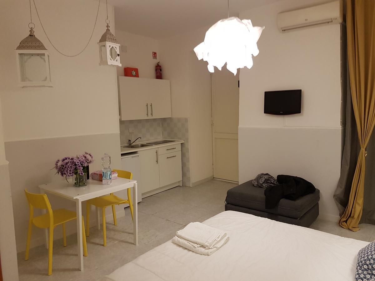 Le Zite Suite Неаполь Екстер'єр фото